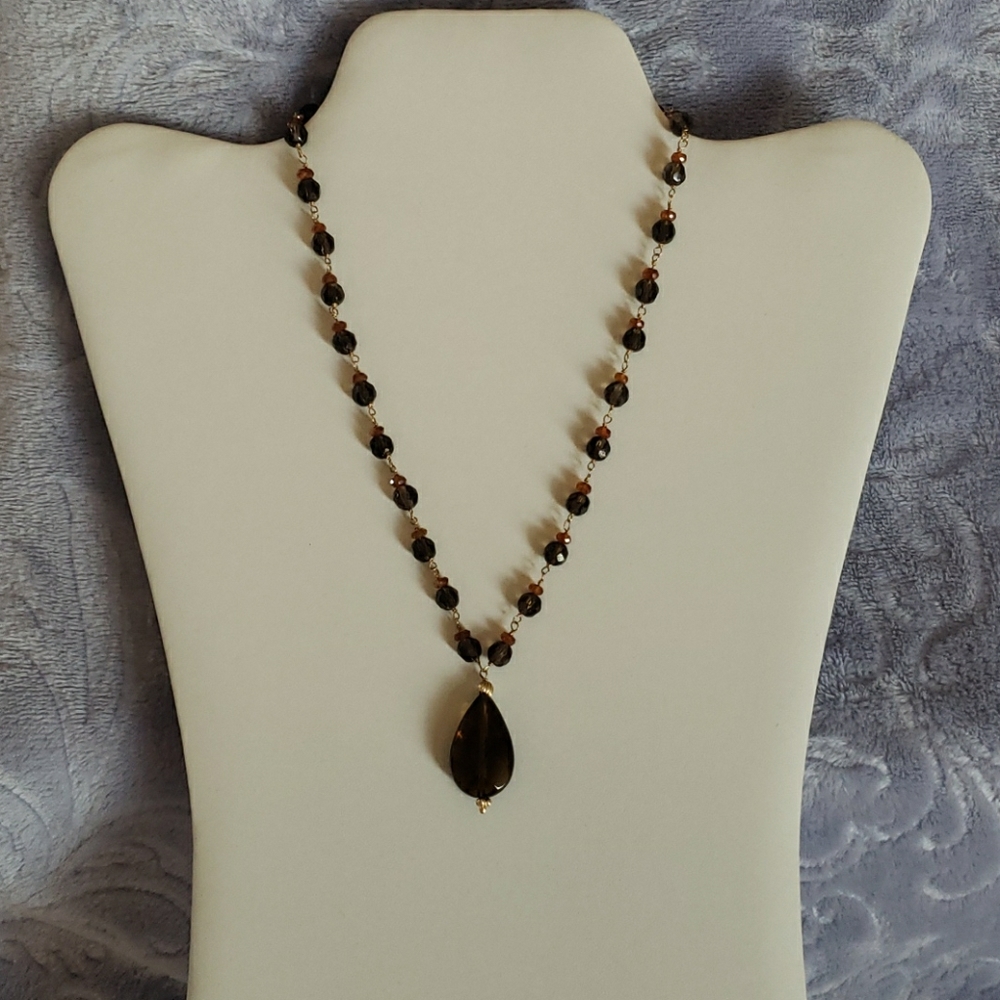 Beaded necklace